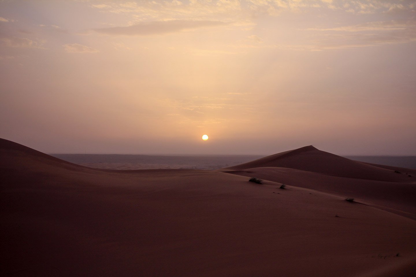 Atardecer en el desierto del Sahara.